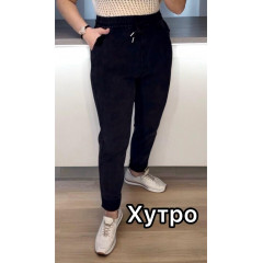 Модні жіночі утеплені джинси Mom на хутрі