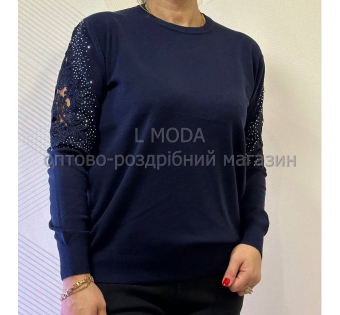 Кофта з ажурним рукавом синя 50
